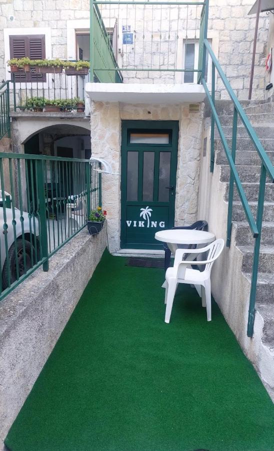 Apartments Viking Split Exterior photo