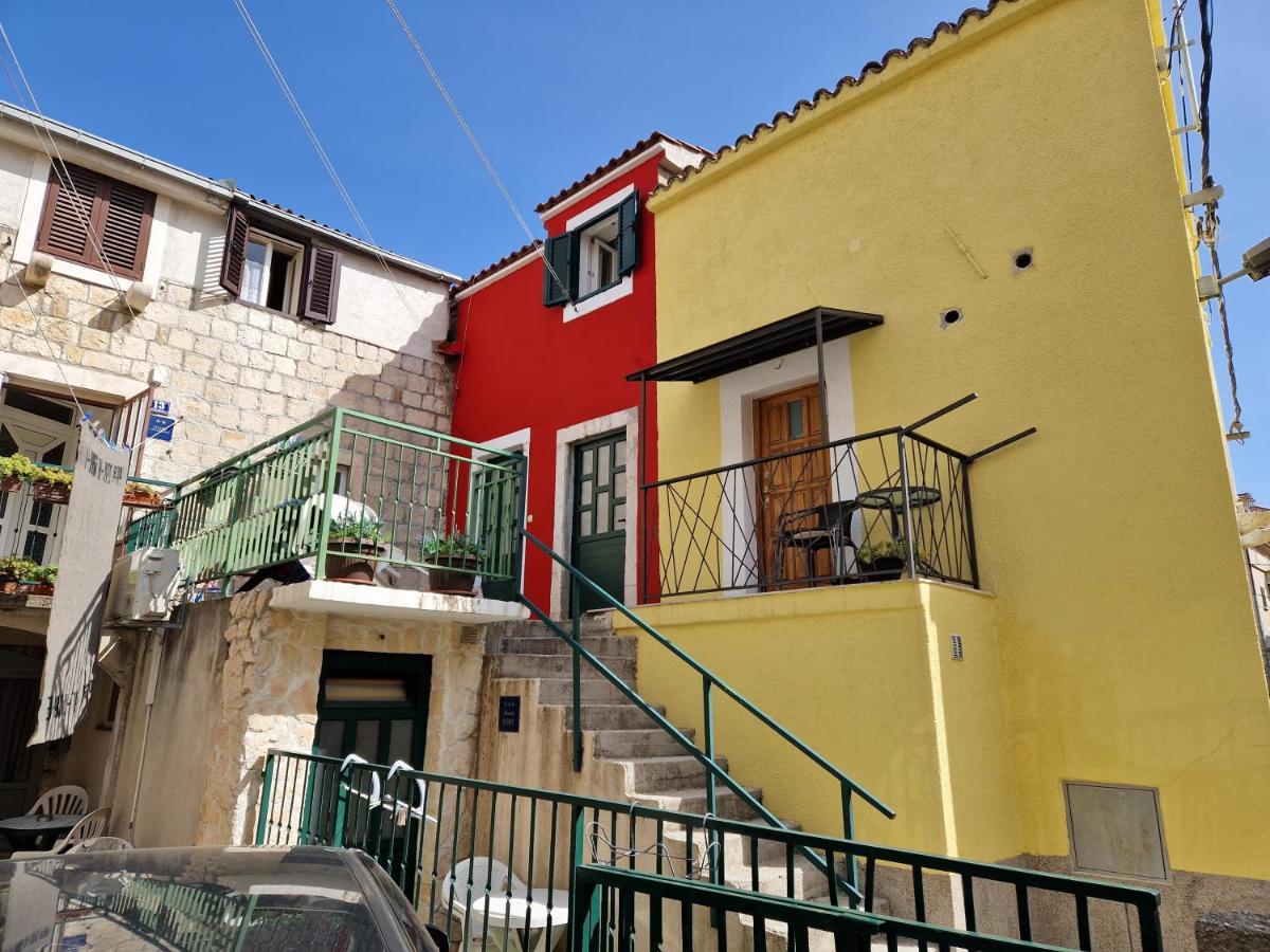 Apartments Viking Split Exterior photo